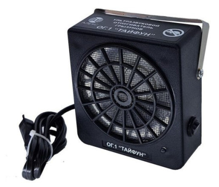 Ультразвуковой отпугиватель крыс и мышей "Тайфун ОГ" Ультразвуковой отпугиватель крыс и мышей "Тайфун ОГ"